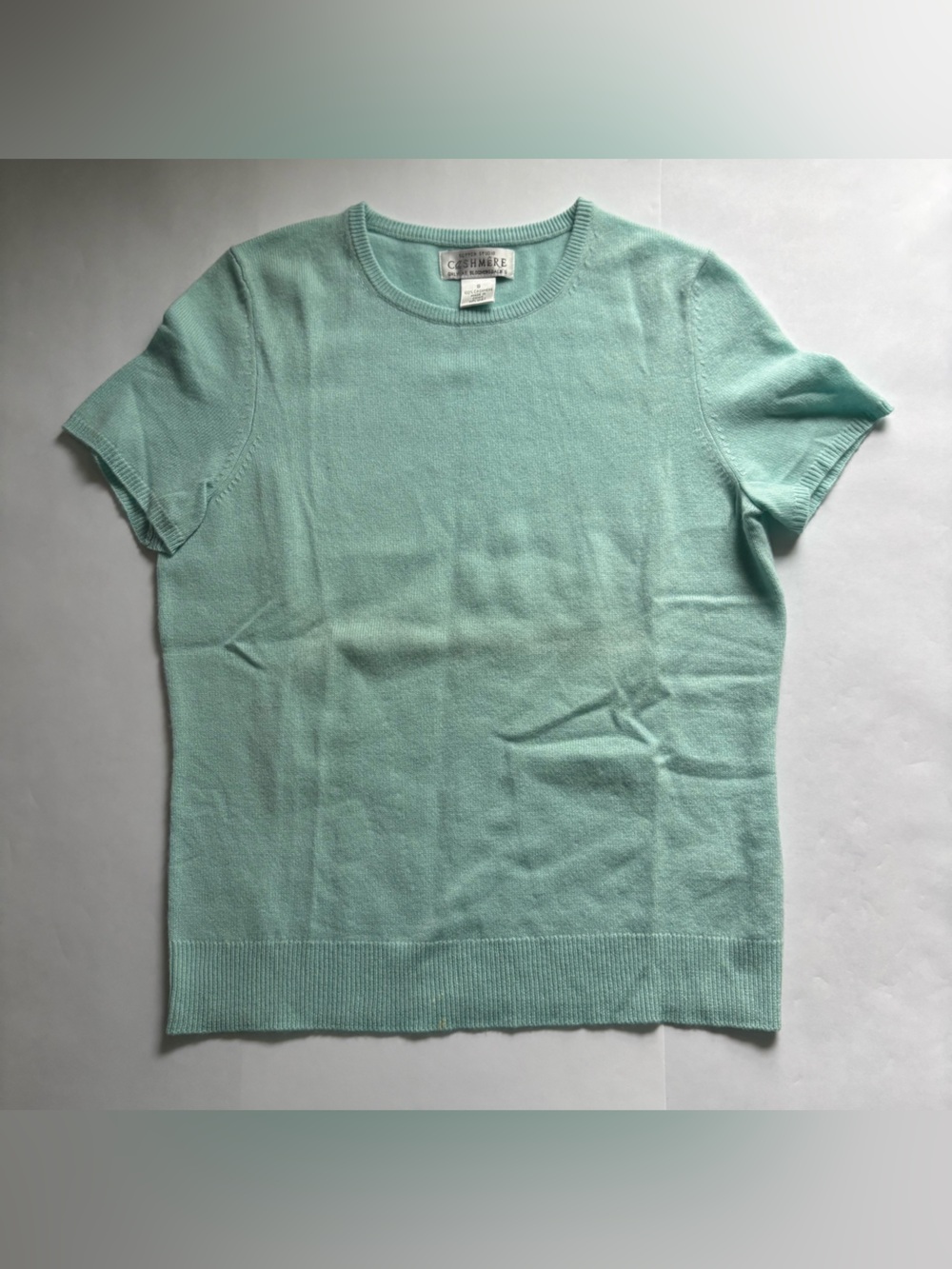 Sutton Studio 100% Cashmere Mint Green Crewneck Knit Top